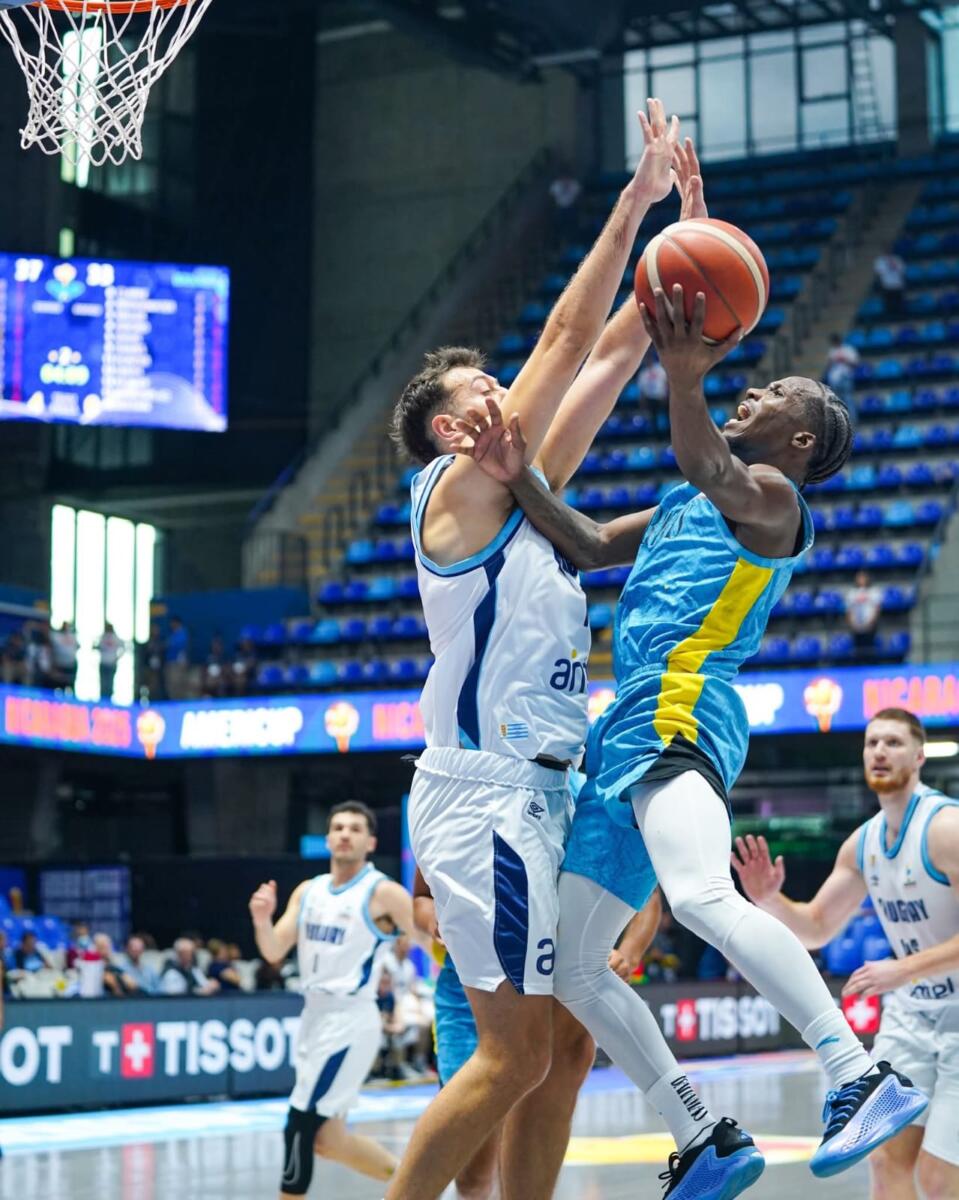 Uruguay triunfa 100-91 y avanza a Cuartos de Final