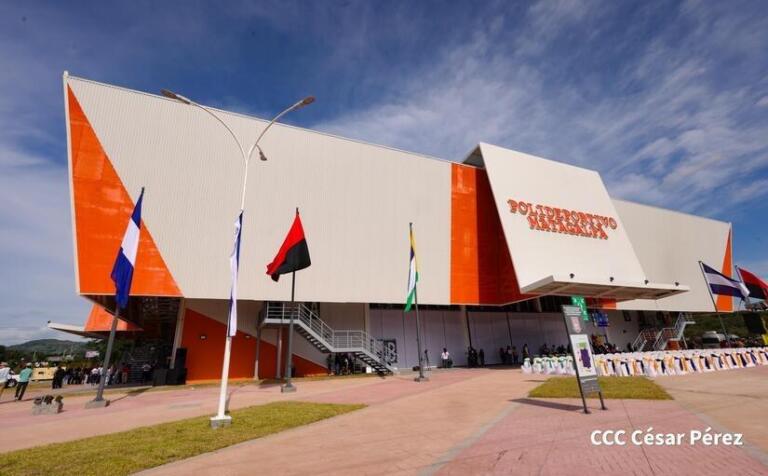 Gobierno Sandinista inaugura Moderno Polideportivo Matagalpa, con amistoso internacional de baloncesto