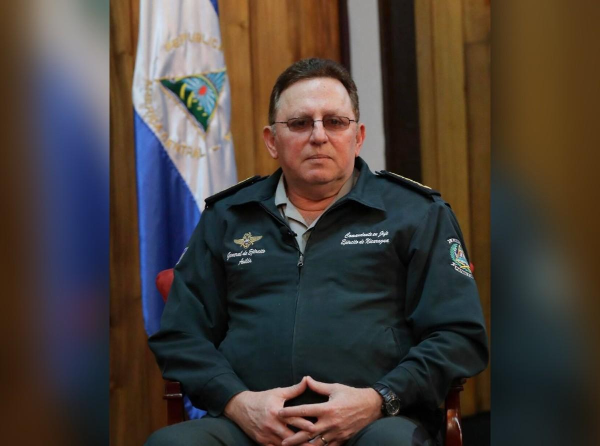 General Julio César Avilés