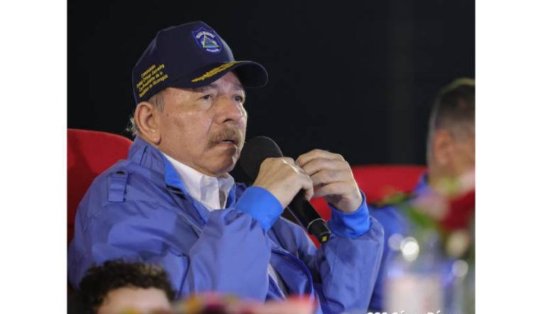 Comandante Daniel: La Revolución está comprometida con las familias nicaragüenses