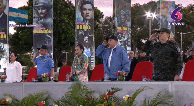 Desfile Pueblo-Ejército en saludo al 46 aniversario de fundación del Ejército de Nicaragua