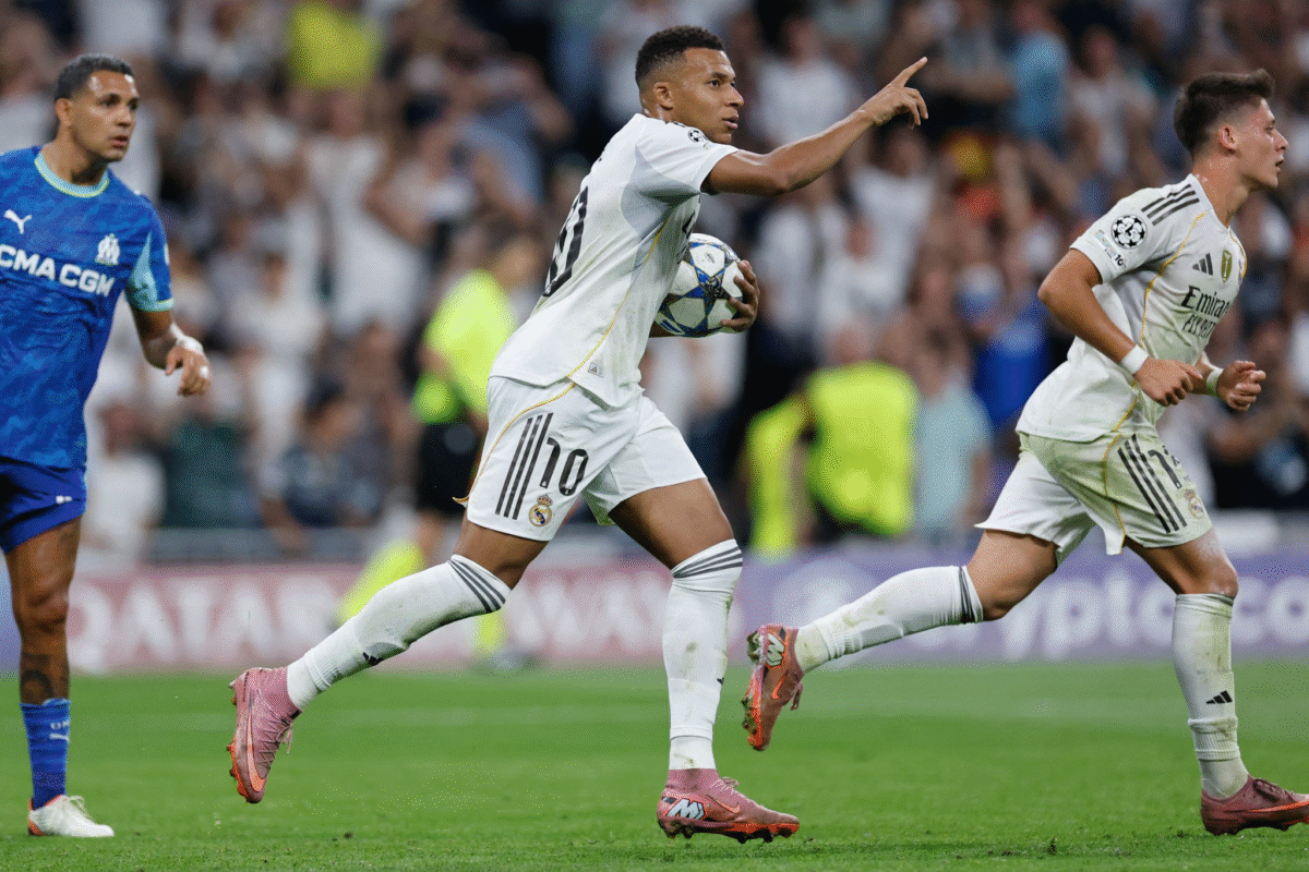 Real Madrid vence al Marsella 2-1 en debut de Champions