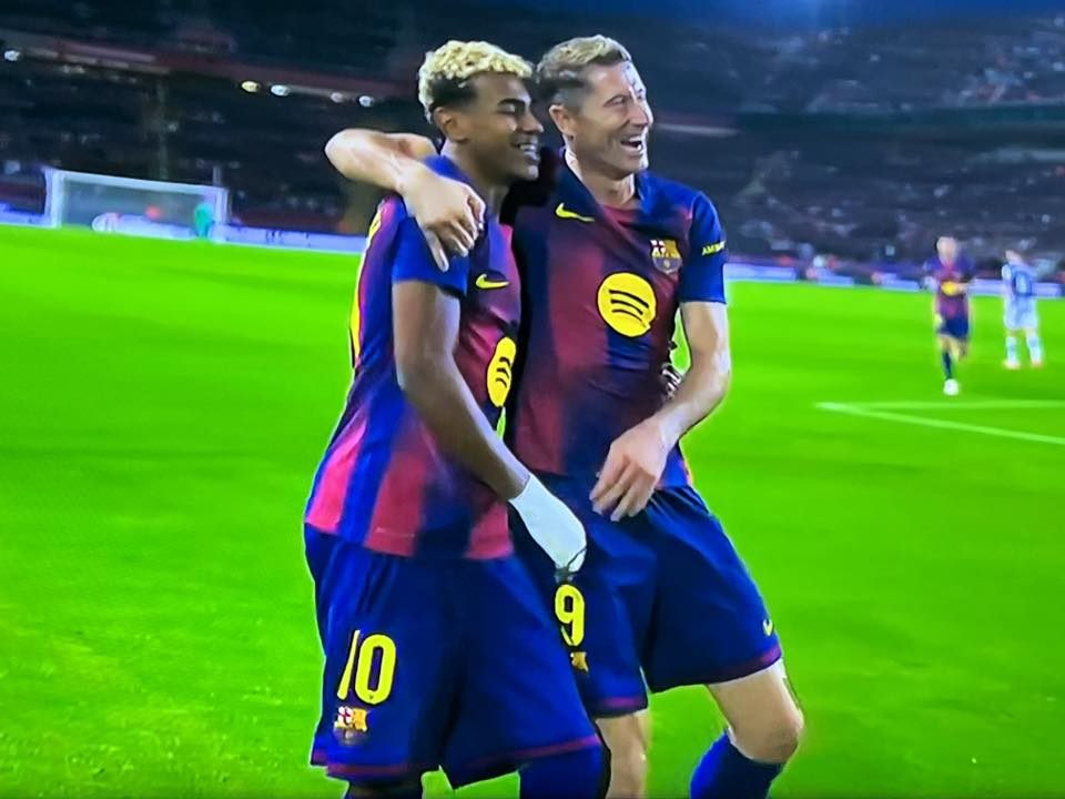Barcelona nuevo líder de la Liga tras vencer 2-1