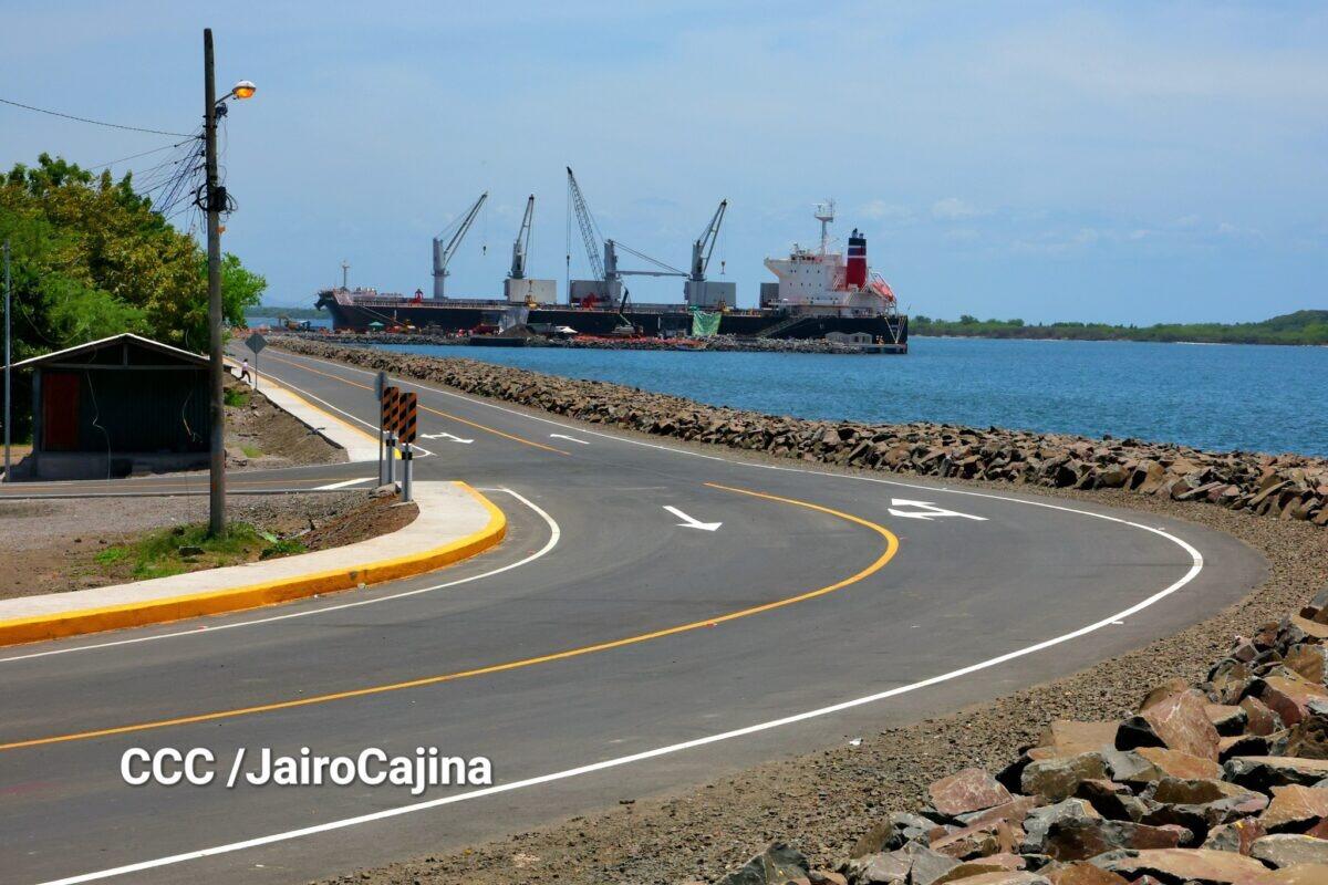 Inauguración de la circunvalación costanera en Corinto
