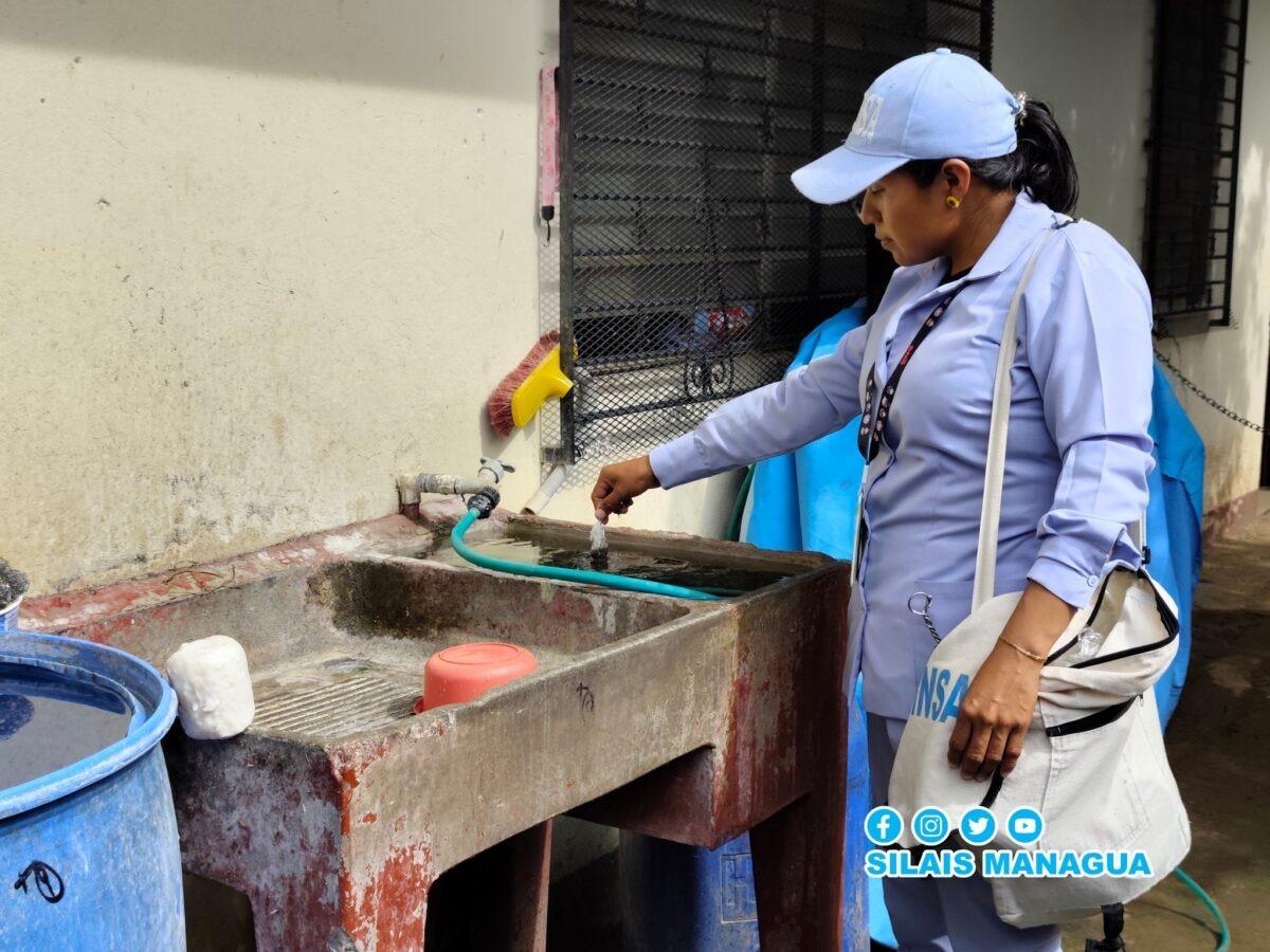 Fumigación y abatización contra el zancudo en hogares