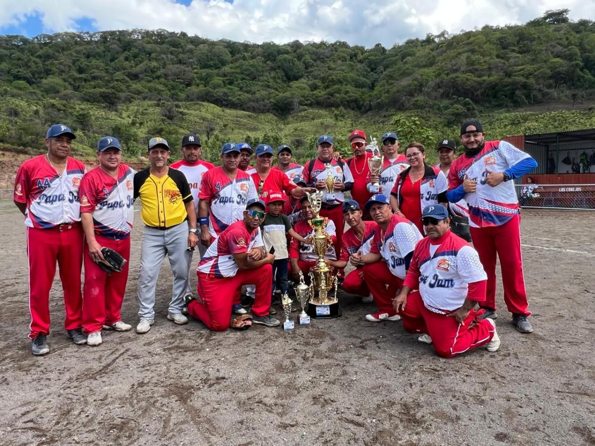 Papa Jam bicampeón en la liga máster +50 de softbol Estelí