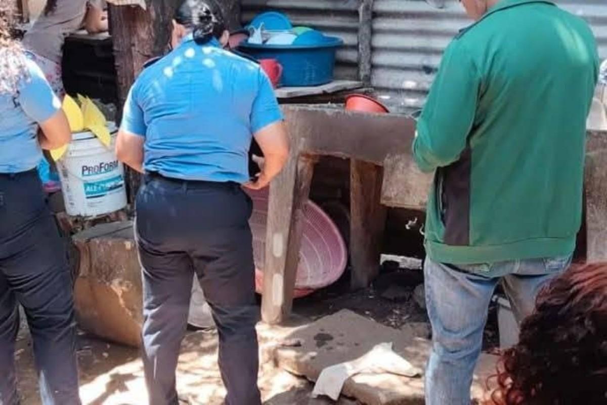 Conmoción en Mateare por hallazgo de feto en alcantarilla