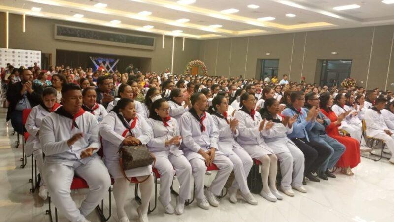 158 nuevos especialistas en enfermería perinatal