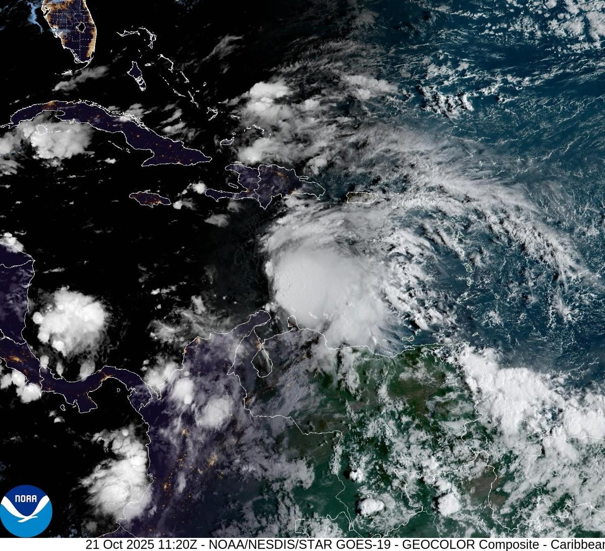 Melissa se fortalece en el Caribe central mientras países activan protocolos de emergencia