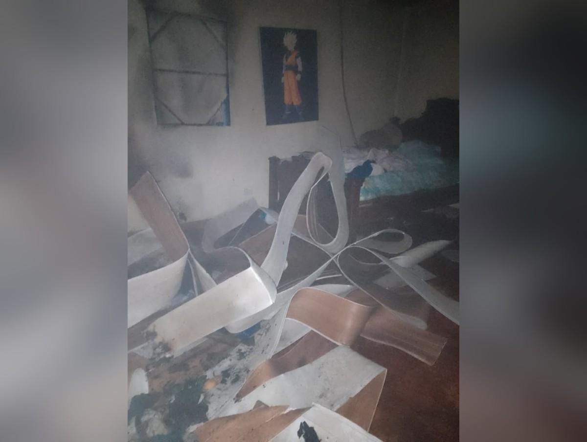 Bomberos sofocan incendio en vivienda de Managua