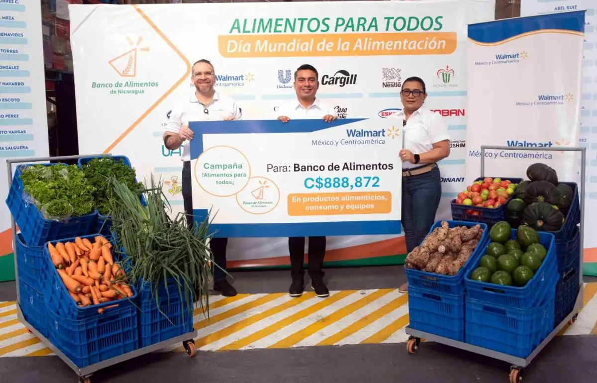 Walmart Nicaragua dona alimentos a miles de familias