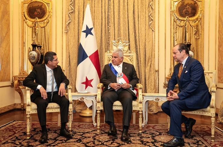Carlos Midence nuevo Embajador de Nicaragua en Panamá