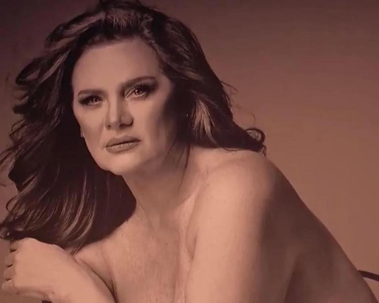 Erika Buenfil sorprende al posar desnuda a sus 61 años