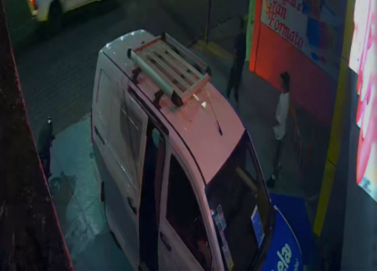 Ataque violento a negocio de publicidad en Managua