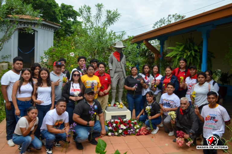 Niquinohomo honra al General Sandino y a sus padres en el Día de los Fieles Difuntos