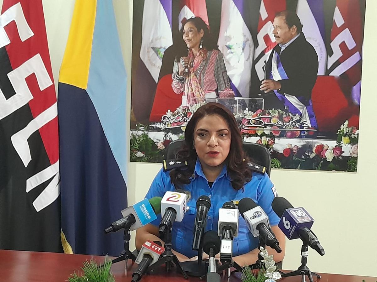 Comisionada Karen Obando, codirectora de Relaciones Públicas de la Policía Nacional