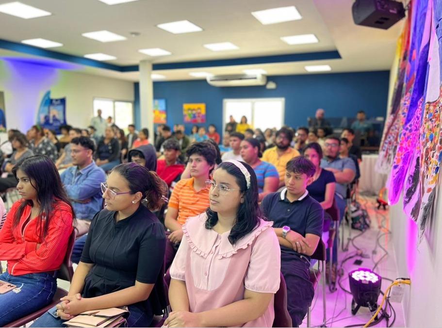 Taller de capacitación con Abraham Istillarte