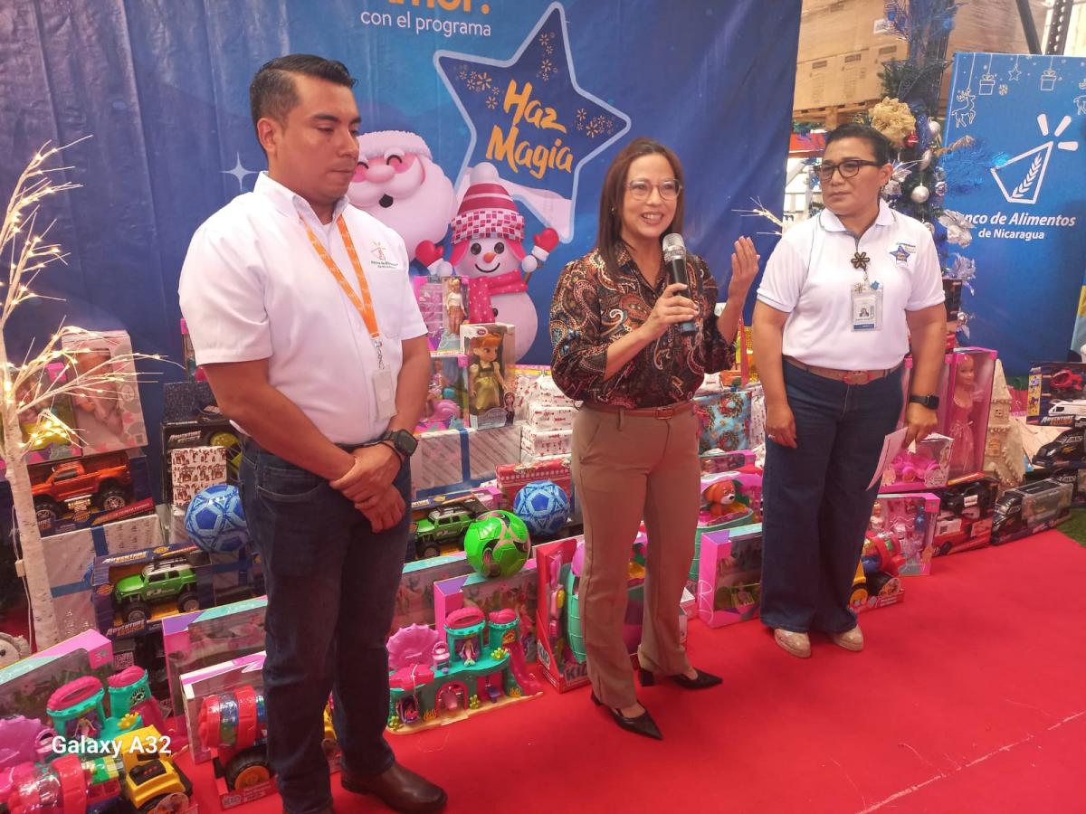 Walmart Nicaragua entrega 3,776 juguetes a niños de comunidades vulnerables 