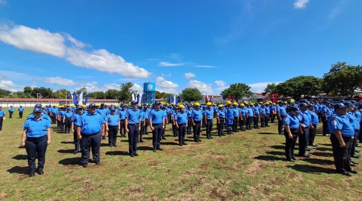 Ministerio del Interior celebra su 46 aniversario con ascenso de más de mil servidores públicos comprometidos con la seguridad nacional