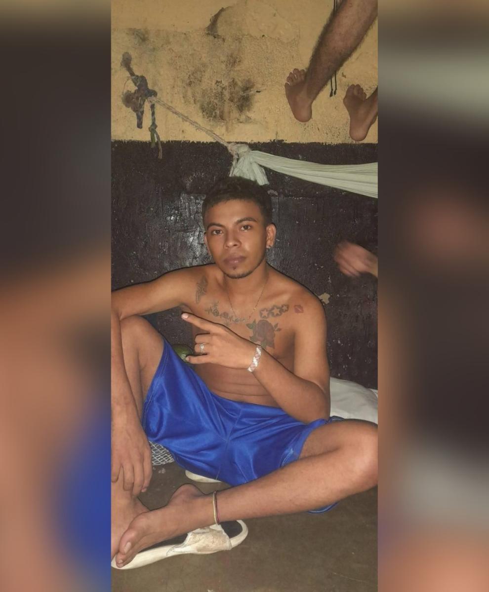 Kener Absalón Munguía Amador, de 23 años