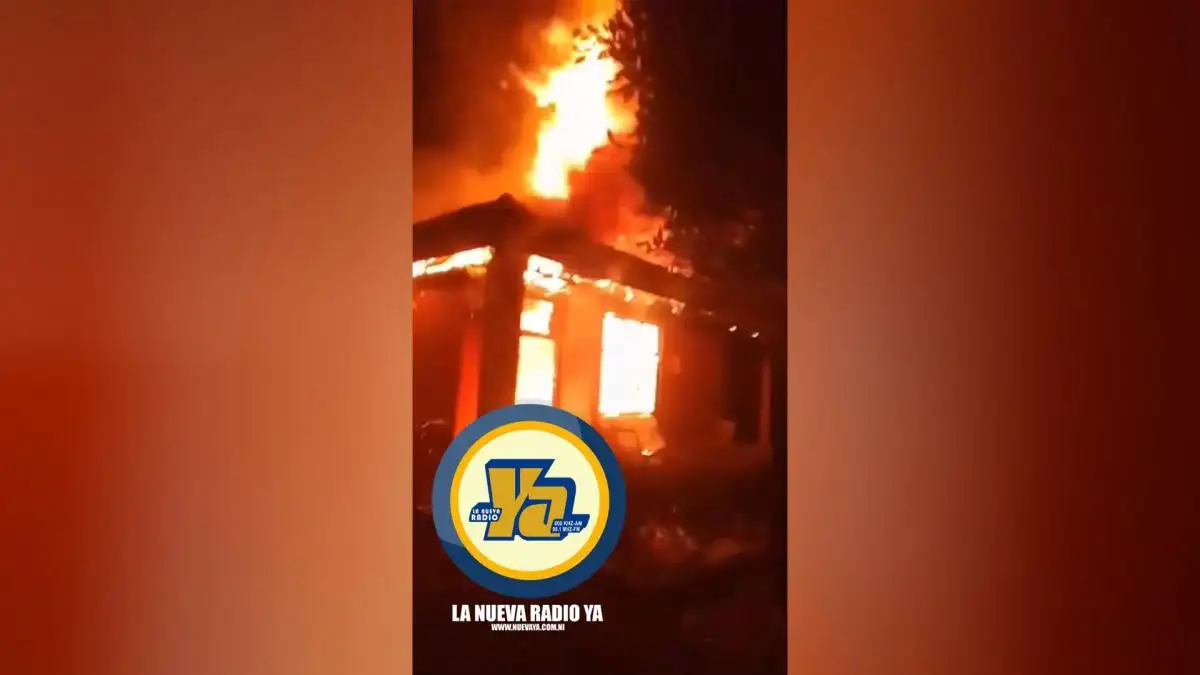 Familia se salva de incendio en hotel Barceló Montelimar