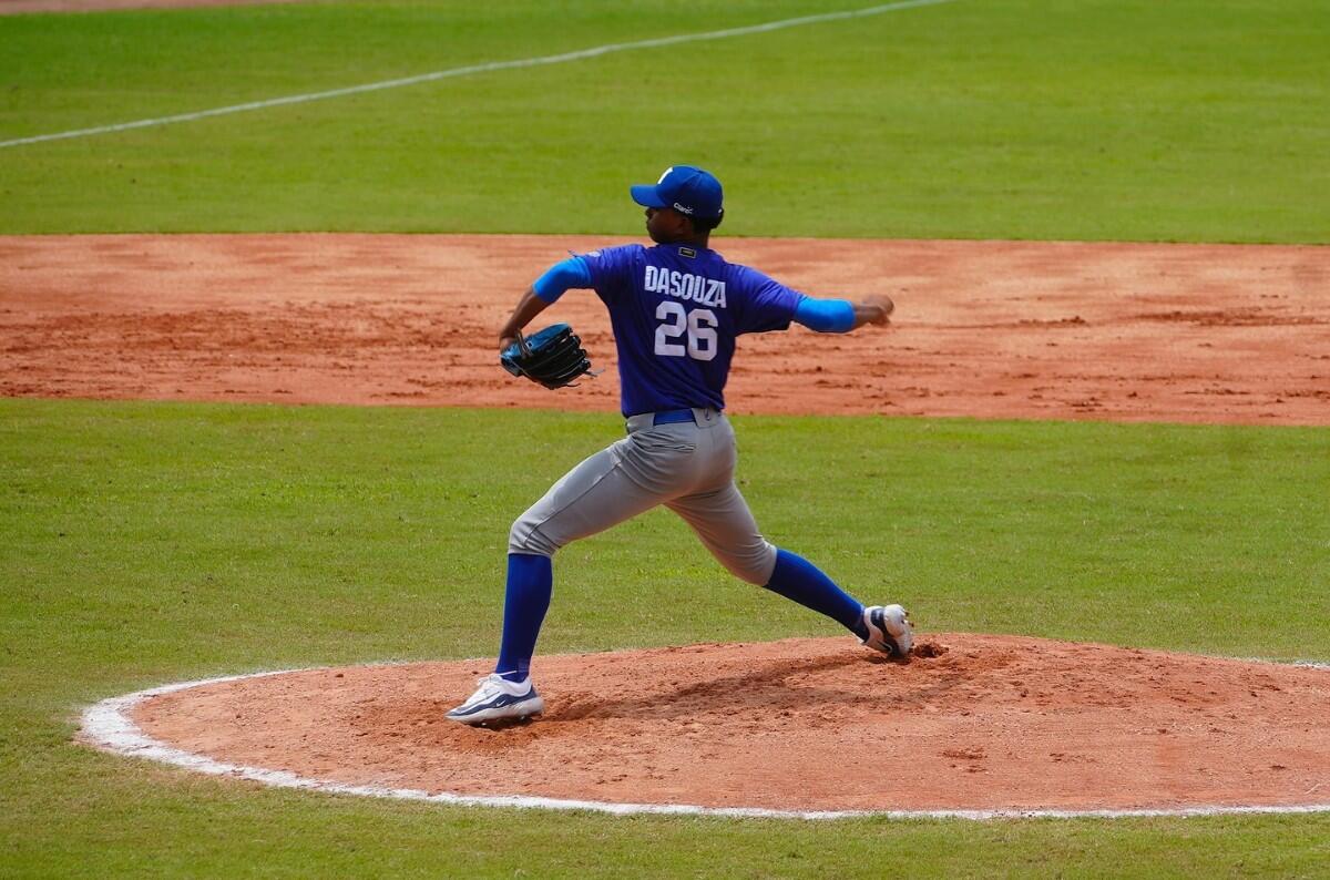 El lanzador nicaragüense Evan Dasouza