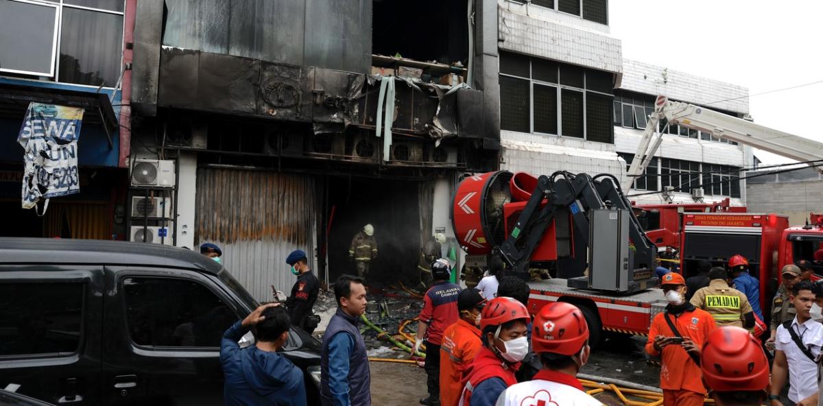 Tragedia en Yakarta: incendio mortal en edificio Terra Drone