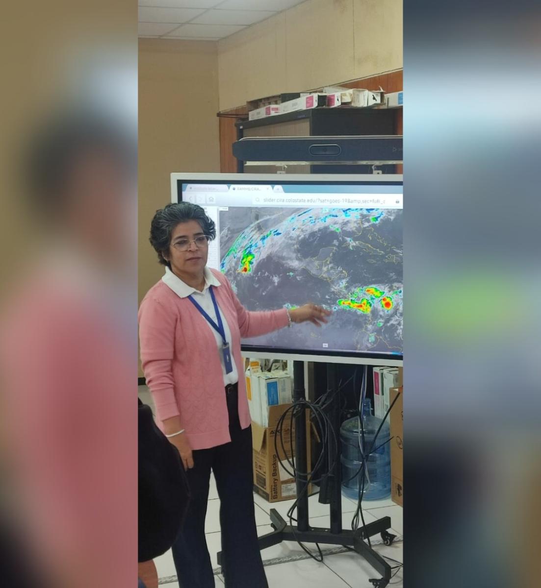 Salvadora Martínez, Directora de Sinóptica y Aeronáutica de INETER