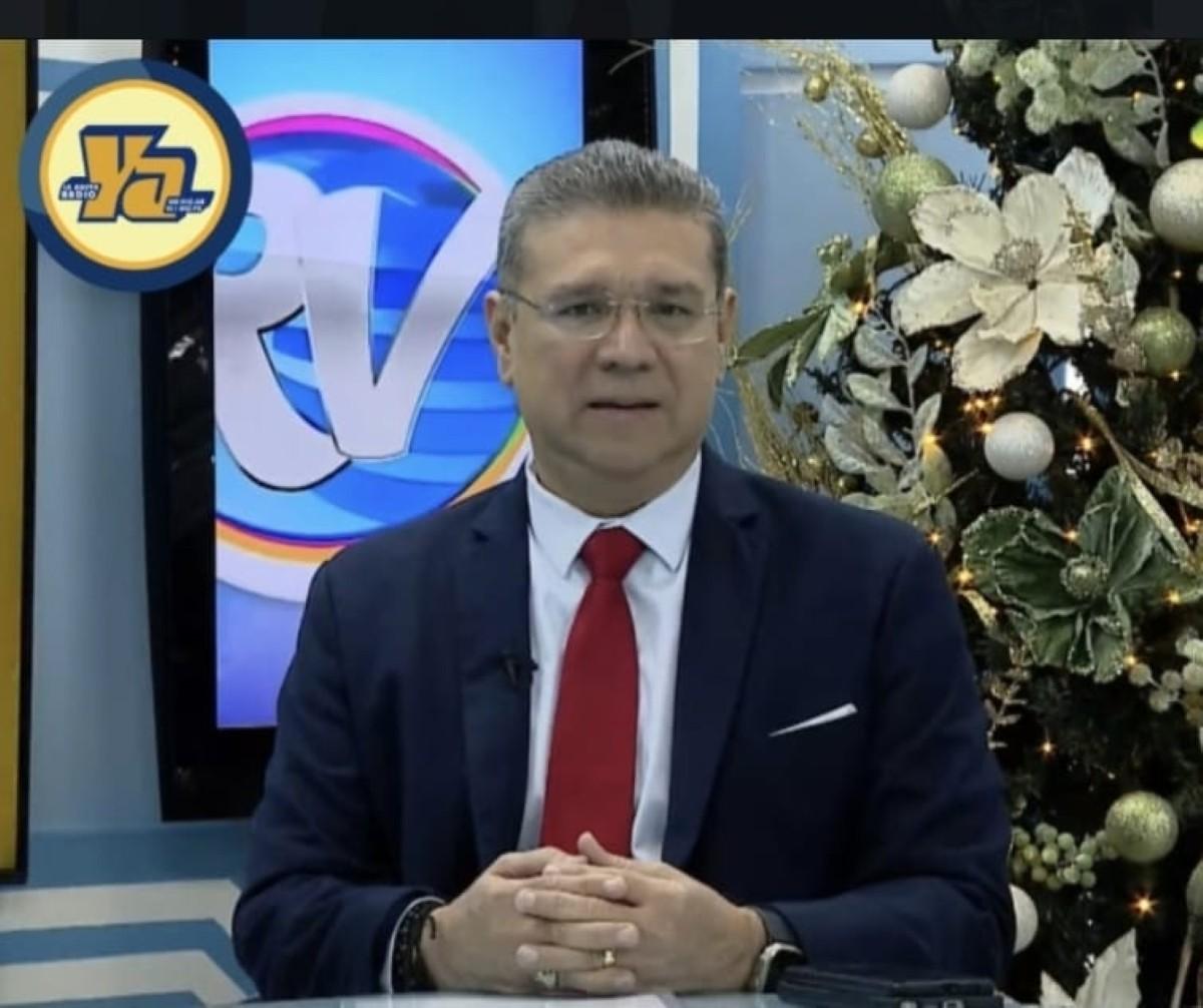 El ministro del MIFIC Erwin Ramírez Colindres