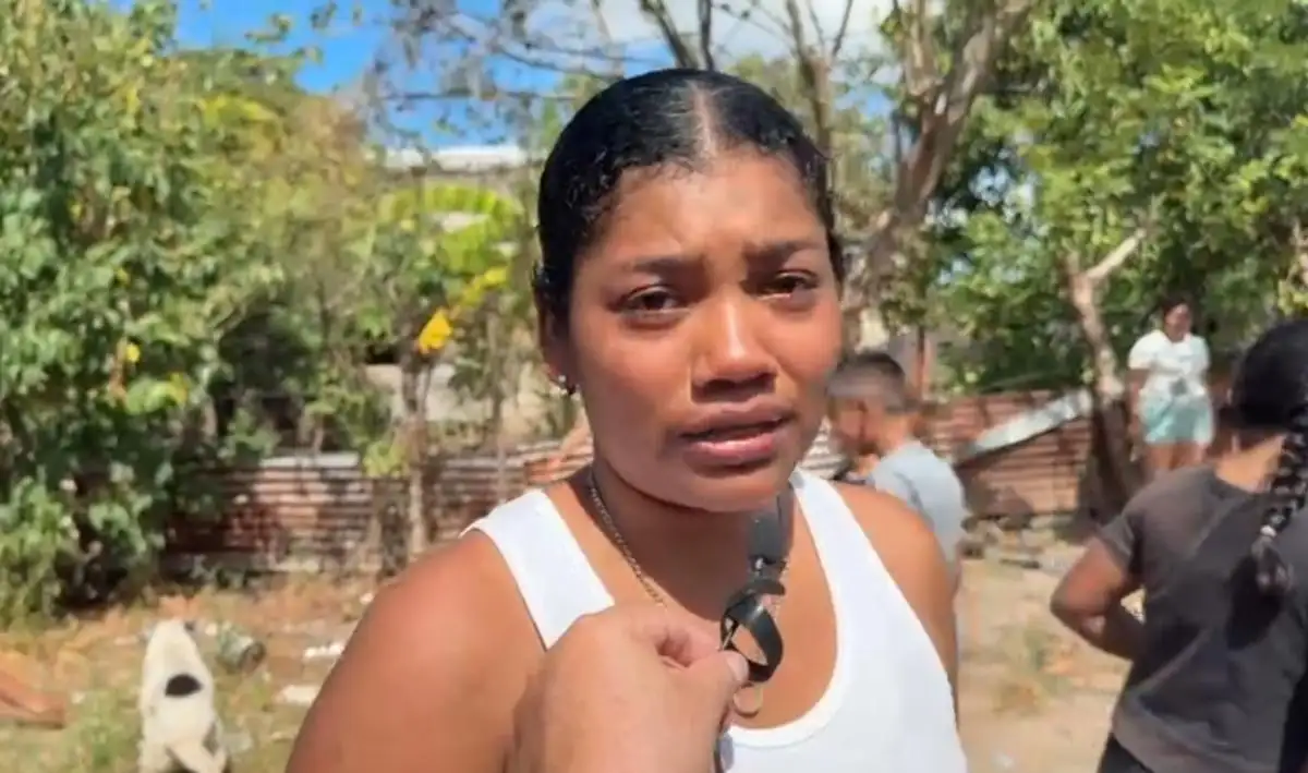 Incendio destruye vivienda en Ciudadela Solingalpa