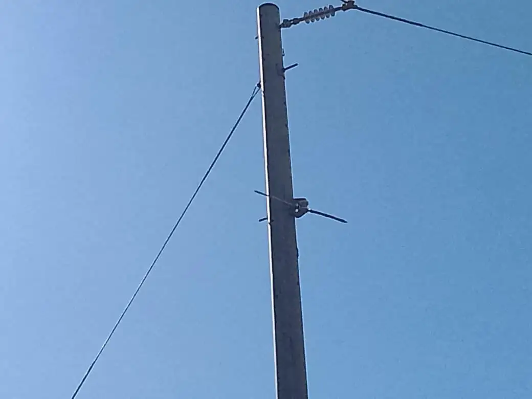 Indignación en Cerro Colorado por robo de tendido eléctrico