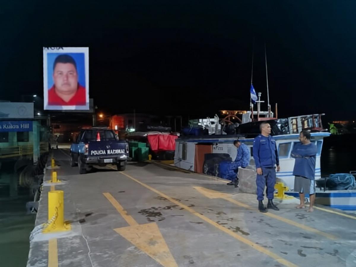 Búsqueda de Hollman Barrera tras caer del muelle