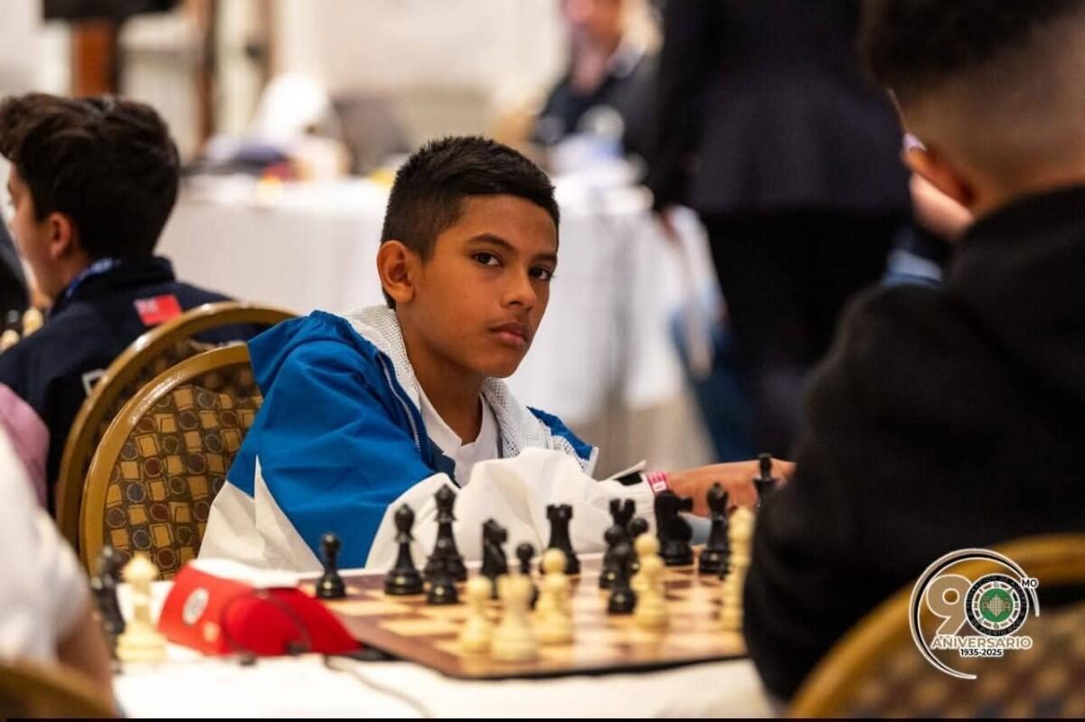 Jasmany Castillo campeón invicto sub-12 en Ajedrez 2025