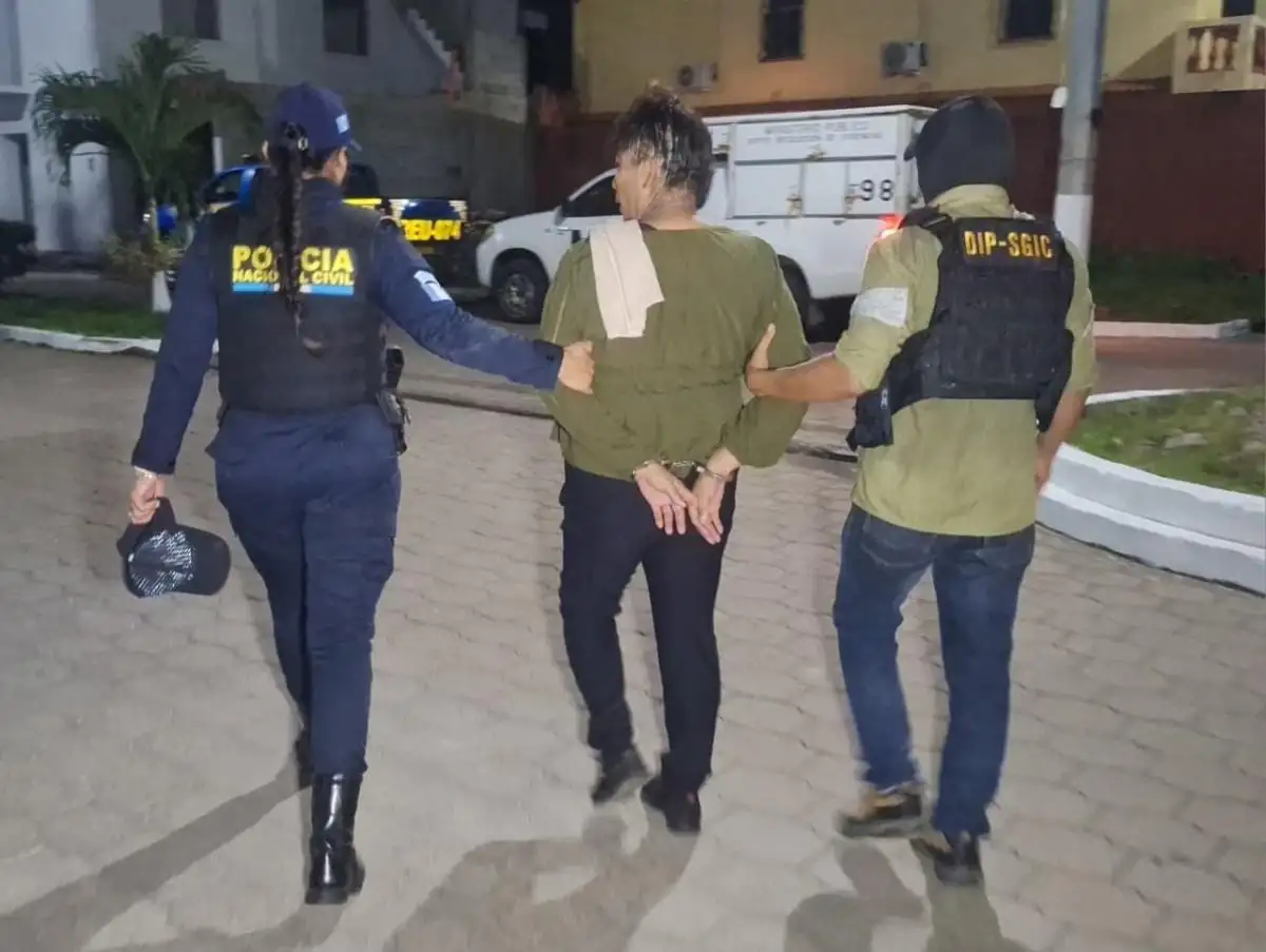 Capturan a 'La Nica' con crack y cocaína en Retalhuleu, Guatemala