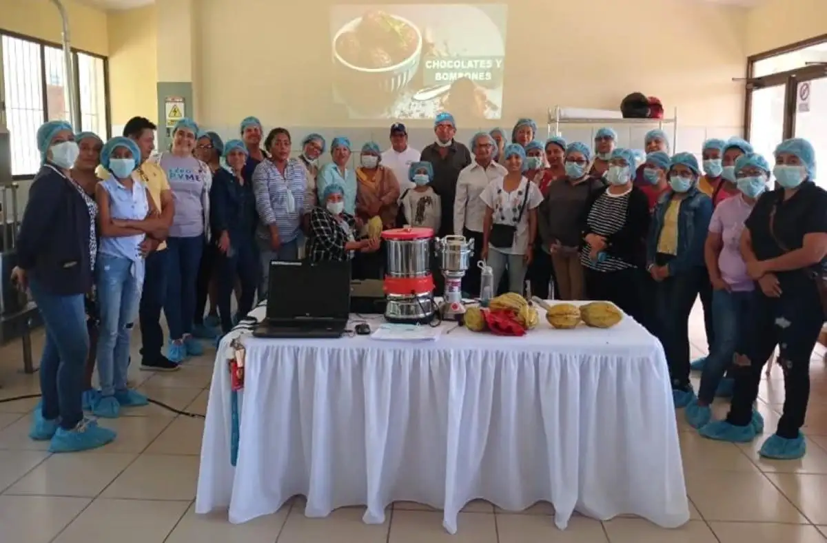 Talleres de bombones: impulsa tu emprendimiento navideño