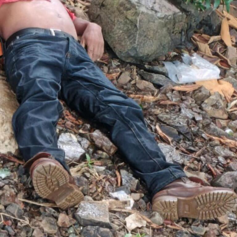 Hombre se ahoga tras meterme ebrio en las aguas de Río San Juan