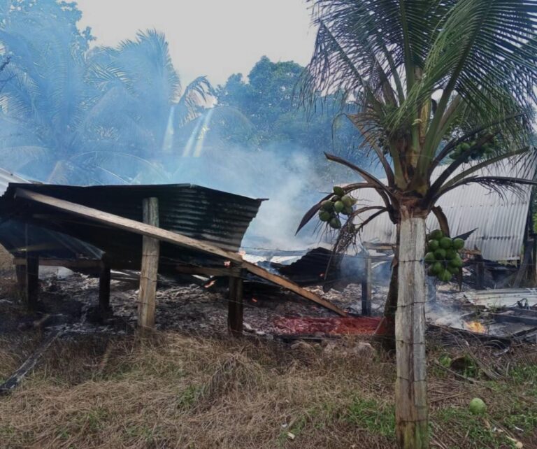 Despiadado sobrino le prende fuego a casa de su tía en Bluefields, Caribe Sur