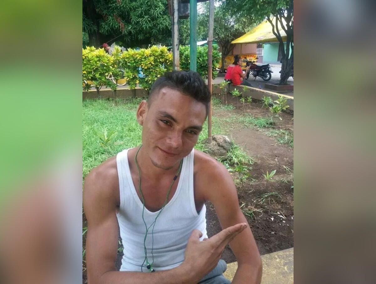 Ariel Beltrán, de unos 26 años