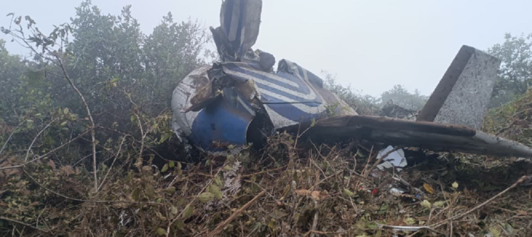 Avión con 15 personas a bordo se estrella en Colombia: uno de los fallecidos era candidato a la Cámara de Representantes