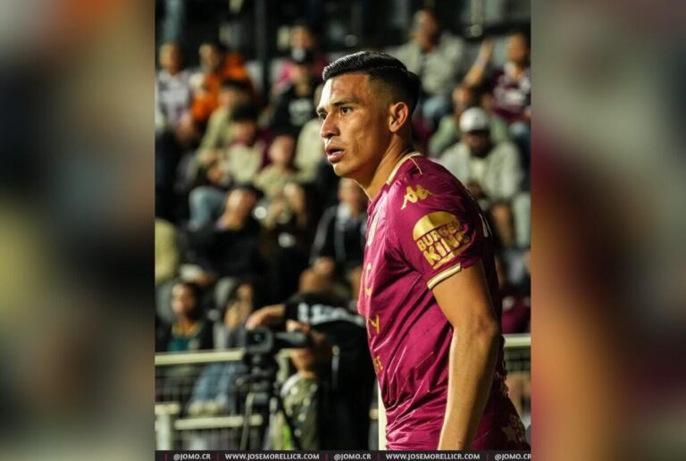 Bancy Hernández busca su primera final con Saprissa