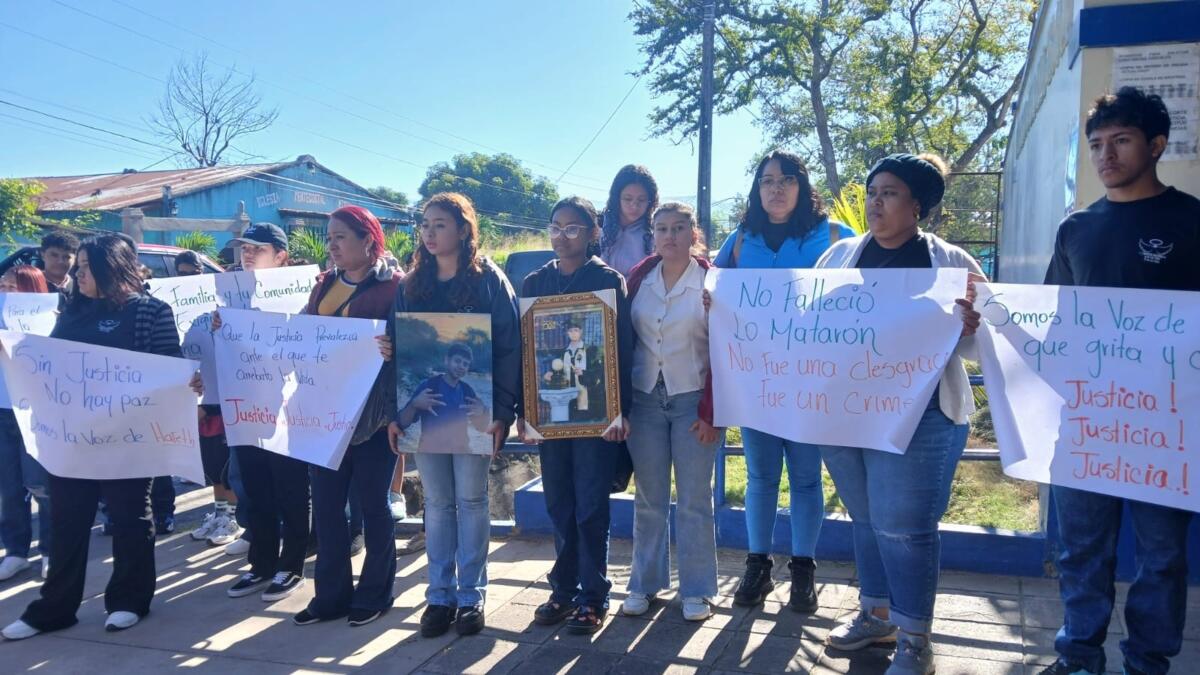 Familiares y amigos de Jimmy Hafeth exigen la pena máxima contra su asesino