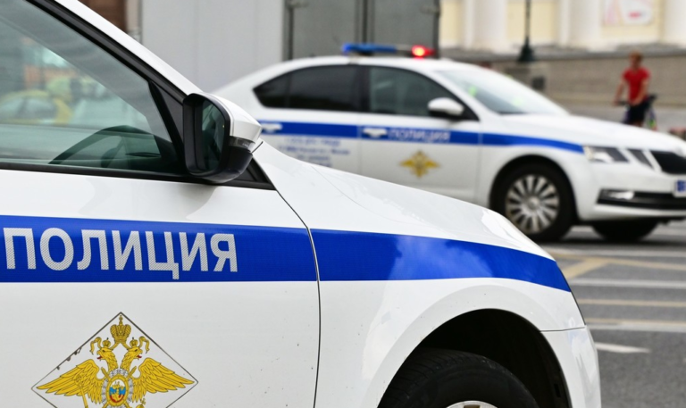 Una mujer apuñala a su novio por negarse a planchar una camisa