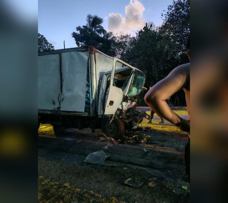 Camionero muere prensado al chocar contra rastra en carretera Granada – Nandaime