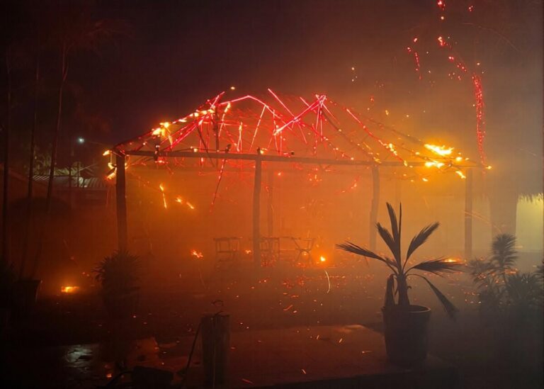 Incendios devoran choza de colegio y un kiosko en Ciudad Sandino y Estelí