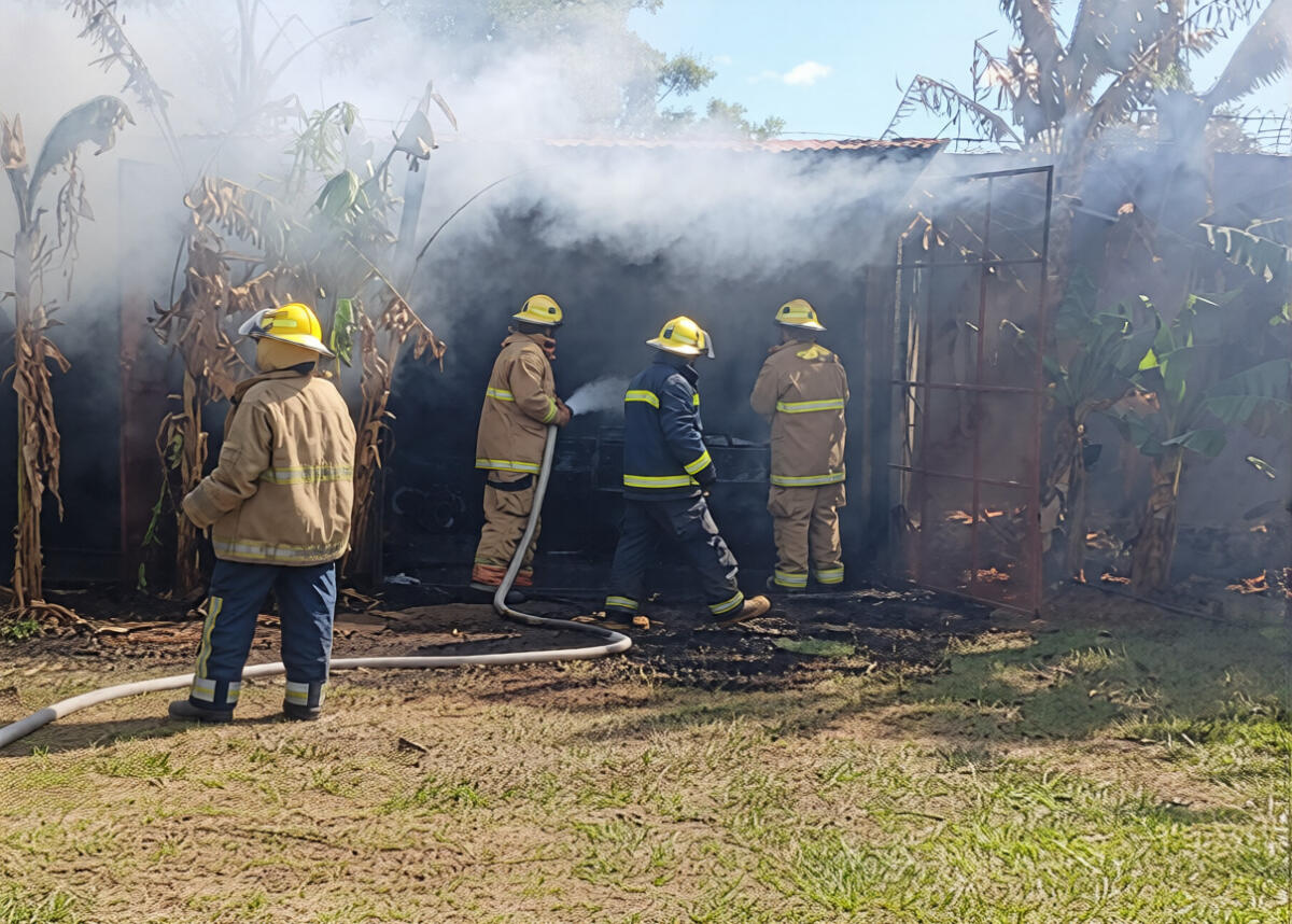 Incendio en la entrada principal del municipio de Nandaime