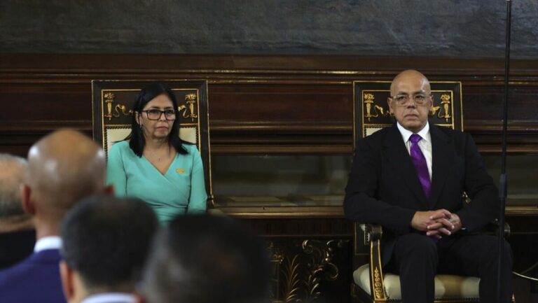 Delcy Rodríguez juramenta como presidenta encargada de Venezuela