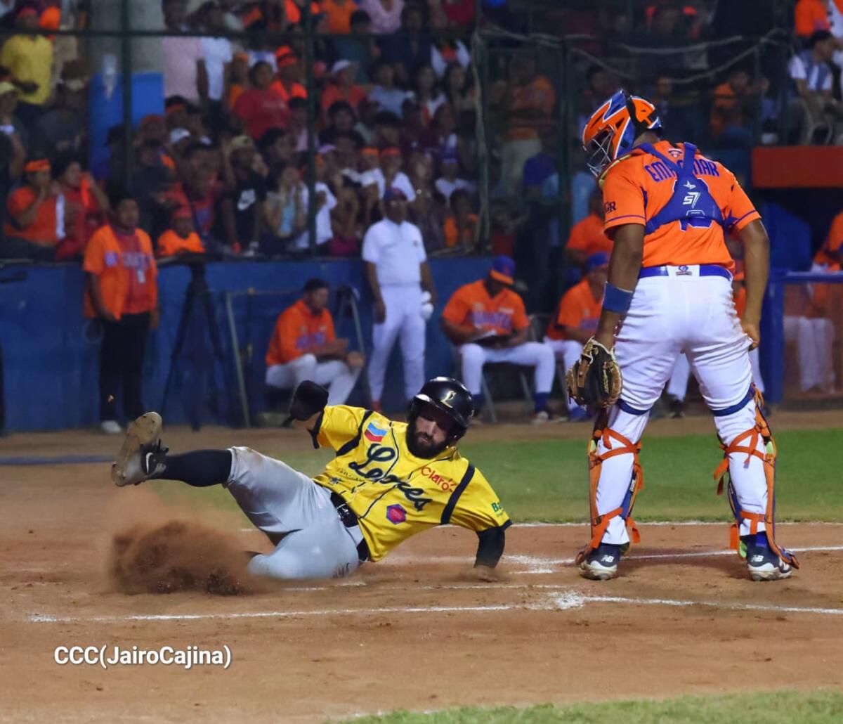 Gigantes vs Leones: la gran final del béisbol nica
