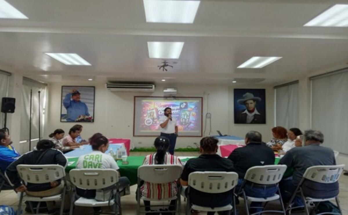 Emprendedores impulsan su éxito digital en redes