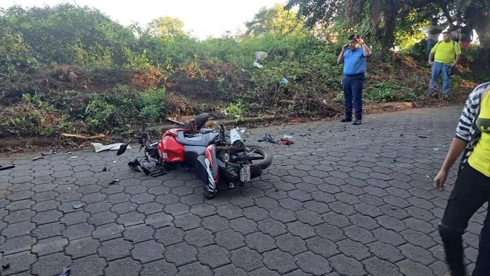 Accidente fatal deja un muerto en carretera a Ticuantepe