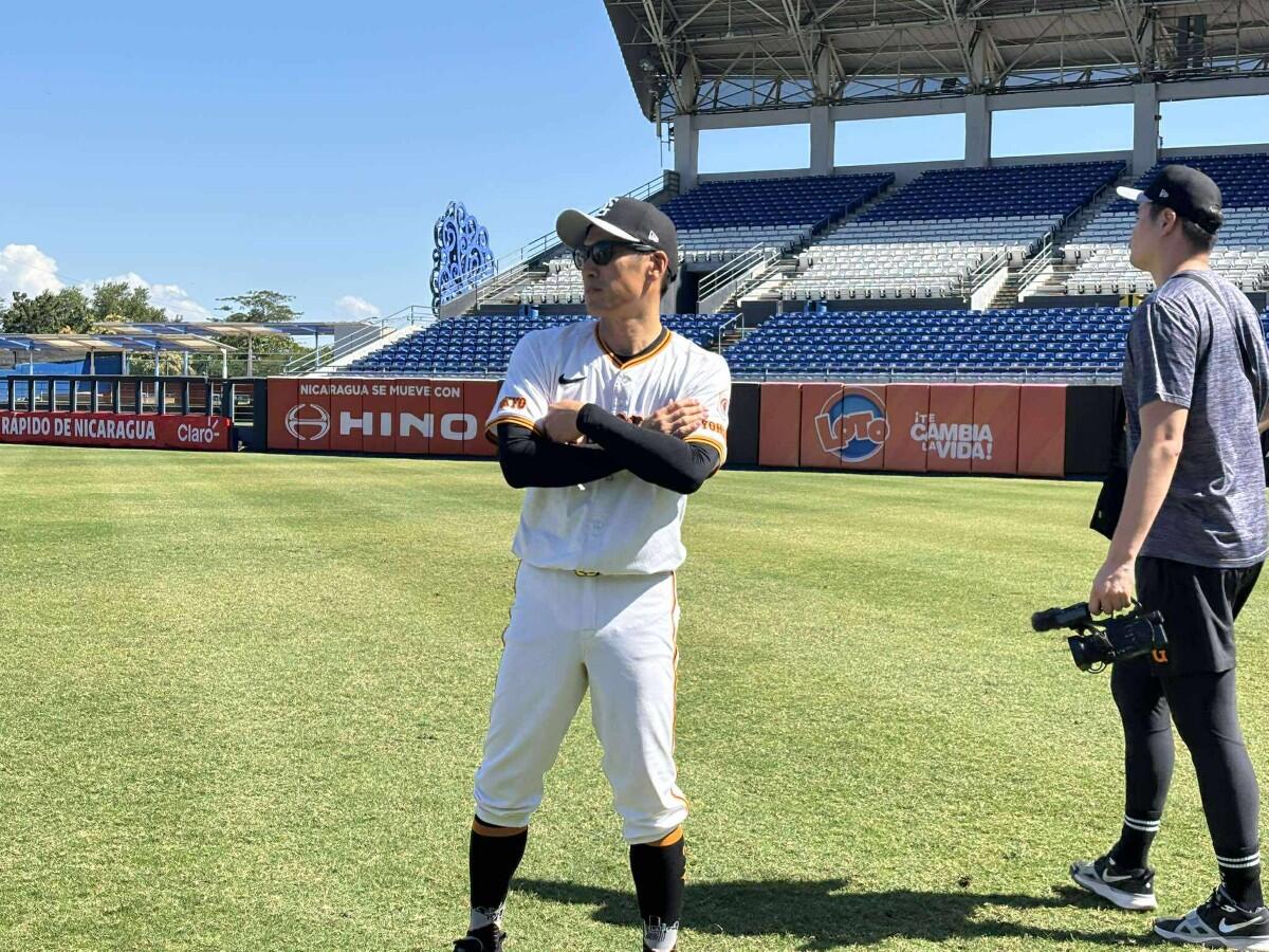 Yasuyuki Kataoka inspira a jóvenes peloteros en Nicaragua
